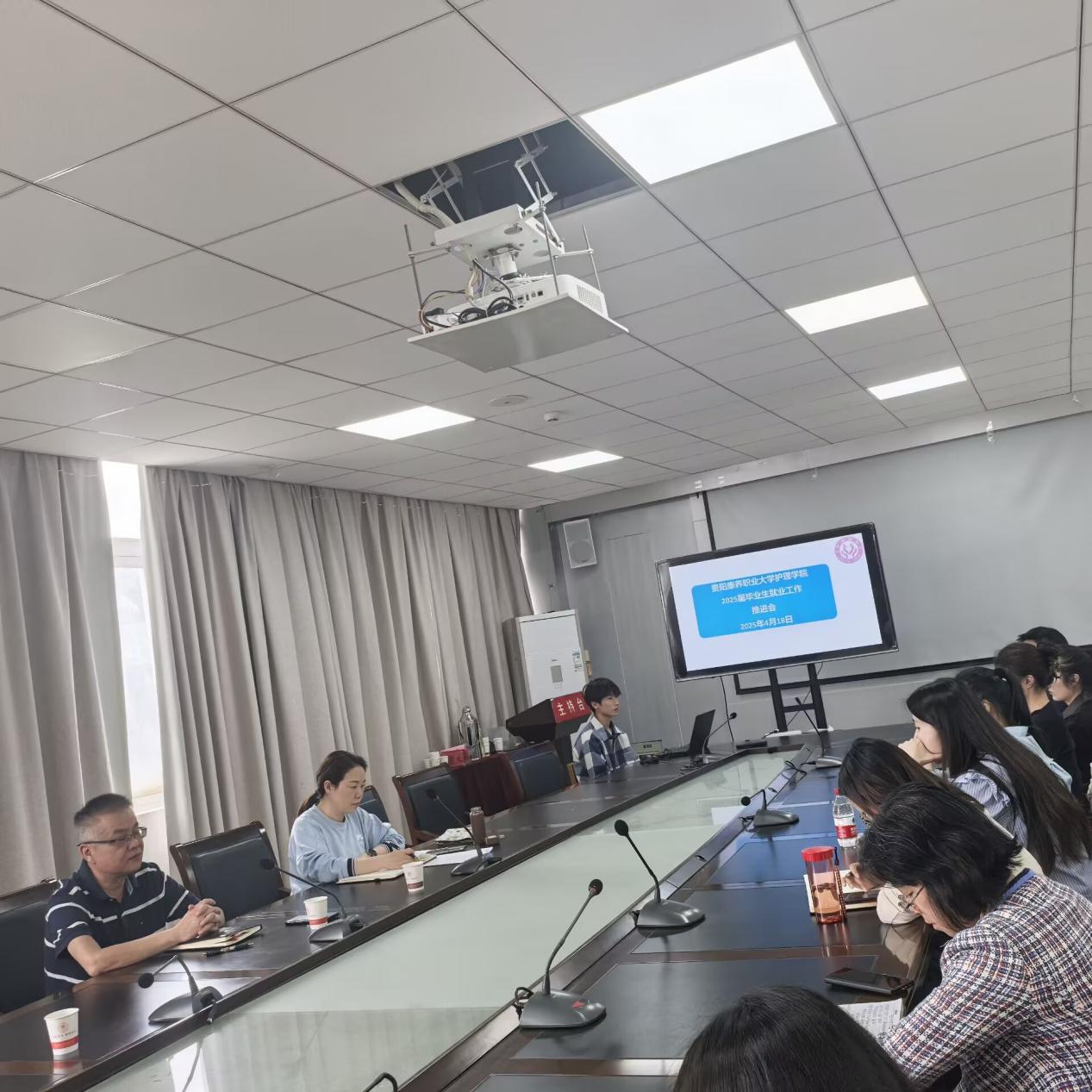 说明: f7eca1e2935cb4605279d6b138a7f9c3